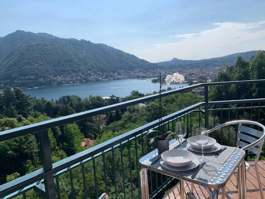 La Finestra Sul Lago Di 科莫 外观 照片